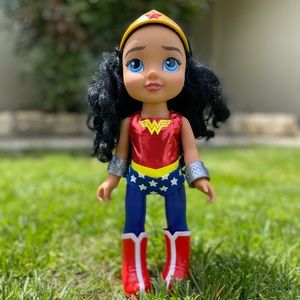 ☄️DC toddler Wonder Woman doll 14” ☄️
